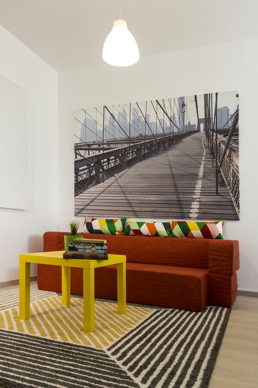 Studio R By Mrg Apartments Бухарест Екстер'єр фото